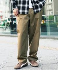 新品 未使用 ベイカーイージーパンツ 218701 カーキベージュ