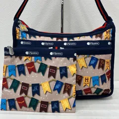 8810　良品　LeSportsac　レスポートサック　 ショルダーバッグ　斜めがけ　紐調節可能　 デラックスエブリデイ　マチ拡張　 ハリーポッター　限定デザイン　総柄　 ベージュ　ネイビー　レッド　ナイロン　 軽量　ポーチ付き　レディース
