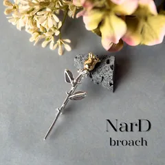 一輪のバラブローチ　バラ 薔薇 花 フラワー シルバー ゴールド 結婚式 卒業式 オケージョン 入学式 シンプル レトロ 大人 お洒落 クラシカル ヴィンテージ調 アンティーク調 可愛い 上品 かわいい カジュアル コサージュ ギフト プレゼント 新品未使用