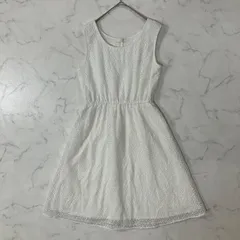 美品 any SiS エニィスィス 切替 ワントーン 花柄 レース 裏地付き ウエストゴム クルーネック ノースリーブ ひざ丈 ワンピース ホワイト 2