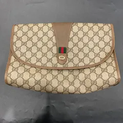 グッチ 　  クラッチバッグ B26010985
