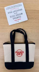 【2025冬新商品】TRADER JOE'S トレーダージョーズ トレジョ エコバッグ収納可能ミニポーチ付 MINI ECO BAG 2IN1 canvas Micro Tote with Grocery Bag navy 紺