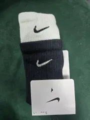 ナイキ エブリデイ PLUS クッション トレーニング クルー ソックス ブラック ホワイト