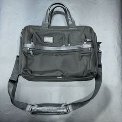 TUMI トゥミ 2WAY ビジネスバッグ グレー ショルダー付 A4可 - メルカリ