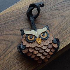 ヴィトン  キーホルダー フクロウ 宮下パーク ヴィトン キーホルダー フクロウ 宮下パーク - メルカリ