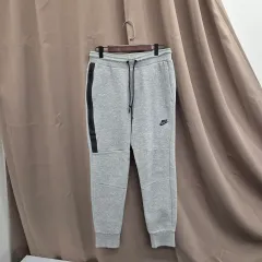 ナイキ テックフリース ジョガーパンツ M