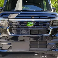 送料無料 ホンダ N-BOX CUSTOM 2024年対応 フロント アッパーグリル ガーニッシュ Aタイプ 光沢ブラック 外装アクセント 専用設計 簡単装着