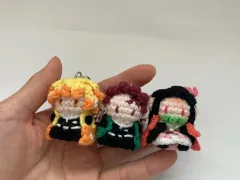 鬼滅の刃 編み ミニキーホルダー (竈門 炭治郎、禰豆子、我妻 善逸) 選択