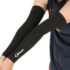 OMM Swift Arm Warmers  アームウォーマー　アームカバー OMM Swift Arm Warmers / OMM スウィフトアームウォーマー