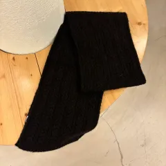 ケーブル編み ニット マフラー ブラック