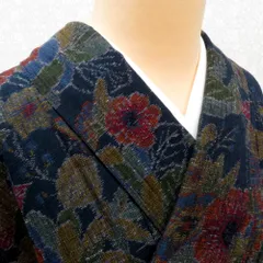 紬 着物 袷 紺×多色 植物柄 広衿 正絹 カジュアル 仕立て上がり着物 和洋ミックス 身丈153.9cm