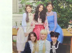 【中古】カレンダー [単品] フォールディングポスターカレンダー 「IVE 2022 WELCOME PACKAGE ＜A RAY OF SUNSHINE＞」 同梱品