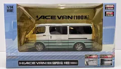 アオシマ 1/24DISM HIACE VAN(100系) SUPER GL 中期型(1996年式) 白ツートン
