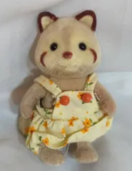 エポック社 シルバニアファミリー アライグマの女の子