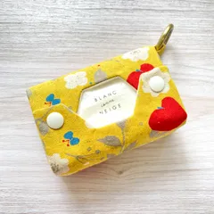 ハンドメイド ポケットティッシュケース カラビナ付き 北欧 花柄