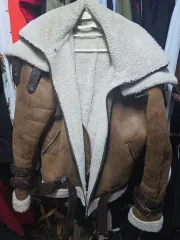 110 (2XL) ZARA ザラ ブラウン COLOR ムートン ジャケットです