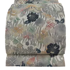【美品】 袋帯 名品 落款 草花 幾何学模様 金銀糸 ラメ糸 灰色 六通 正絹 【中古】