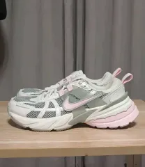 NIKE V2K RUN ランニングシューズ スニーカー 230サイズ 新品 (箱なし)