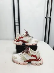 モンクレール スニーカー リーヴ ノー トレース 38