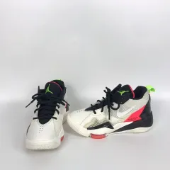 ナイキ エア ジョーダン ズーム92 スニーカー レディース 240