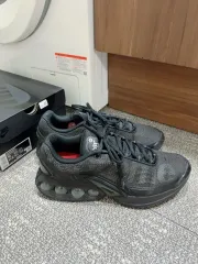 280 NIKE x Supreme エアマックス DN SP ブラック・ギャラクティック・ジェイド