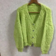 イエローグリーン　カーディガン　ハートボタン　大きいサイズ　XXL　３L