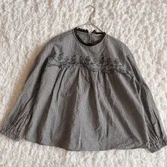 サマンサモスモス　胸元スカラップ刺繍ブラウス　SM2