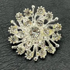 BC094 ブローチ フラワー 花 おしゃれ シルバー色 フォーマル かわいい