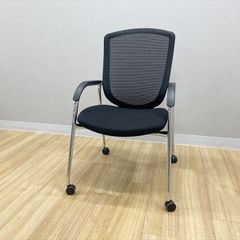 オカムラ ミーティングチェア 肘付 コンテッサ キャスター付 ブラック