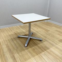 IKEA BILLSTA ダイニング/カフェ/PC テーブル ガラス天板 - メルカリ