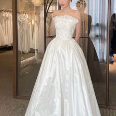 ロマンチックで美しいエンパイアラインKASYOSYOウエディングドレス 
