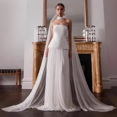 2026年フレンチスタイル ヘップバーンウェディングドレス 社交界の名士のための新作ホワイトドレス宴会