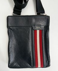 新品】FUJITAKA ビジネスホルスター型 ミニレザーショルダー 牛革 