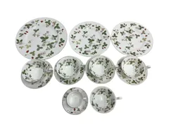 WEDGWOOD ワイルド･ストロベリーシリーズセット 洋食器 丸皿 カップ＆ソーサー