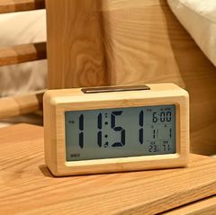 り*ぃ様 レア　スナフキンおしゃべり目覚まし時計　レトロ　インテリア スナフキン【おしゃべり目覚まし時計】廃盤 / ムーミン - メルカリ