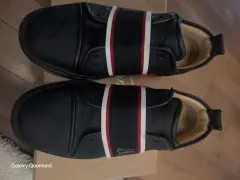 クリスチャンルブタン ブラック スニーカー