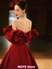 新品  一瞬で視線を奪う　情熱と品格を宿したオフショルダードレスzw0128