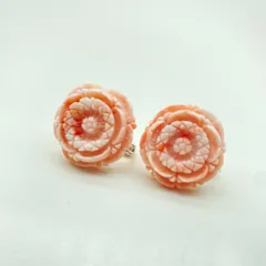 ピンク珊瑚　花のイヤリング　52　宝石珊瑚　無染色