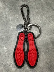 2026年最新】ルブタンキーリングの人気アイテム - メルカリ