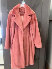 高級ピンクファーロングコート