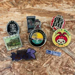 ピンズ 8個セット ピンバッジ レトロ 日本 雷門 HAWAII えゔぁ屋 ご当地 グッズ お土産 コレクション