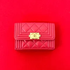 ほぼ未使用 シール有 ランダム番台 CHANEL シャネル ボーイシャネル マットキャビアスキン 三つ折り 財布 ミニ ウォレット レッド 70526