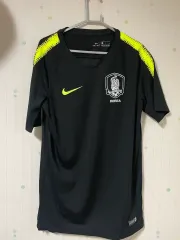 2026年最新】韓国代表 ナイキの人気アイテム - メルカリ