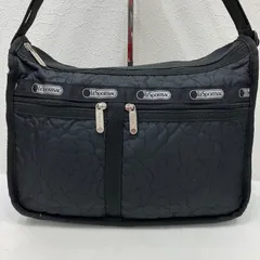 8988　LeSportsac レスポートサック　ショルダーバッグ　デラックスエブリデイ　パフィーブロッサムズ　ブラック　黒　刺繍　フラワーモチーフ　フラワー　花　レディース　シンプル　きれいめ　カジュアル　軽量