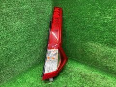 中古美品　トヨタ 純正 80ハリアー 右テールランプ 81551-48510 中古美品 トヨタ 純正 80ハリアー 右テールランプ 81551-48510 - メルカリ