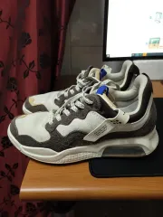 ナイキ ジョーダン 200E スウェード ブラウン スニーカー