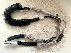 パラコード　スマホ　ショルダー　ストラップ　ハンドメイド　フリルリボン　パールビーズ　2way