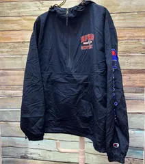 CHAMPION チャンピオン　ナイロンジャケット　プルオーバー