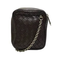 ボッテガヴェネタ イントレチャート チェーン ジップ バッグ ポーチ コインケース 小物入れ レザー ブラウン BOTTEGA VENETA 薄型 上質 洗練 実用性 携帯性