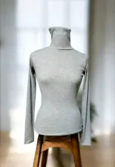 新品 ゴージ ハイネックニット ストレッチ 長袖Tシャツ タートルネック